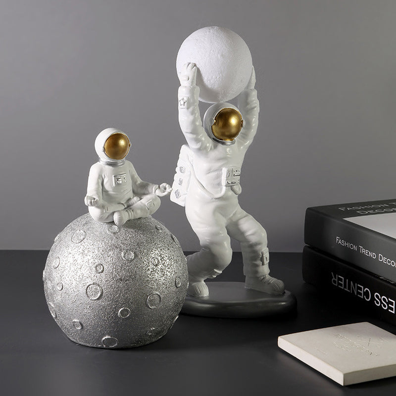 Stronaut Spaceman Model Night Light Pendulum