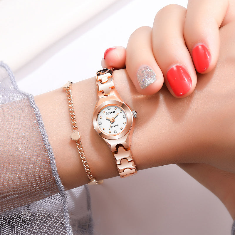 Small and Fine Bracelet Quartz Ladies Watch