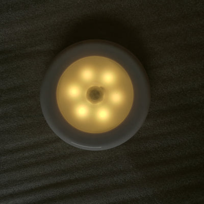 Direct manufacturers 6LED human body induction lamp cabinet lamp Nightlight toilet lamp corridor lamp ceiling lamp with strong magnetism