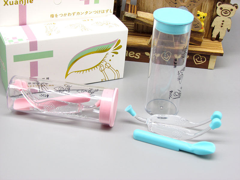 Contact lenses soft removal device, pupil removal tool, tweezers clip and suction rod