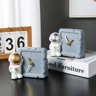 Astronaut Creative Children''S Room Bookcase Desktop Astronaut Clock Trinket Boy''S Bedroom Bedside Decoration