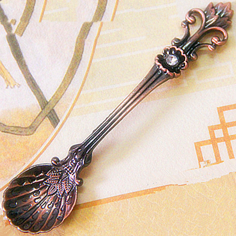 Creative Retro Pattern Alloy Stirring Dessert Spoon