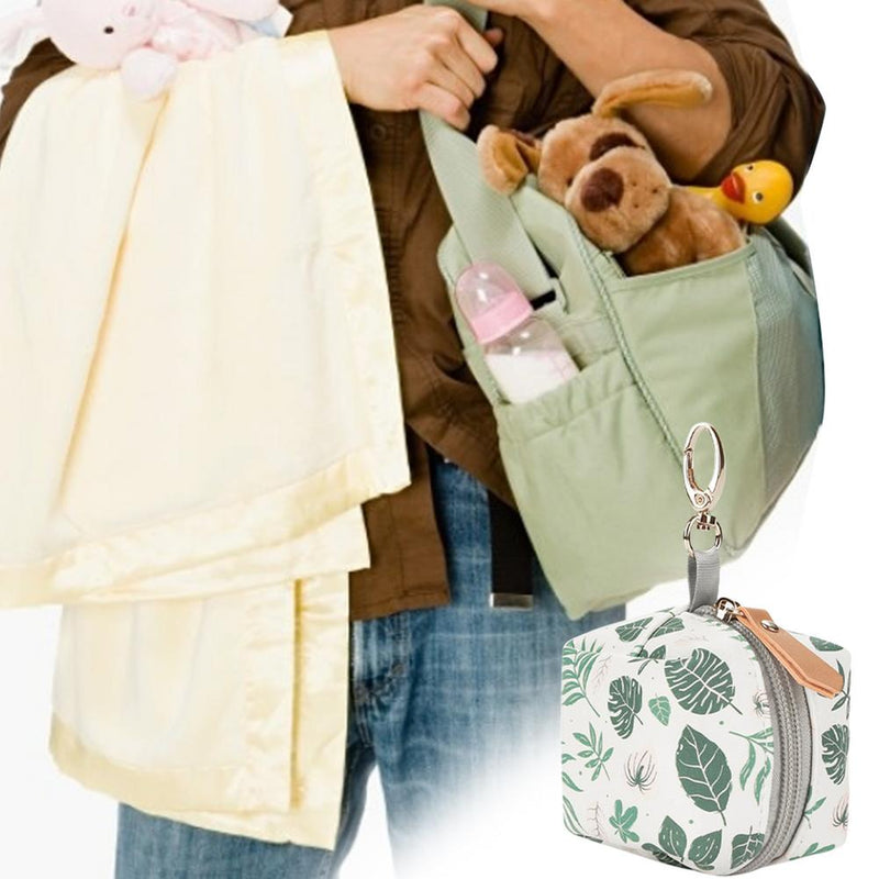 Baby Pacifier Holder Impervious Useful Pacifier Case for Infants Can Hang Mommy Bag Multifunctional Portable Pacifier Box