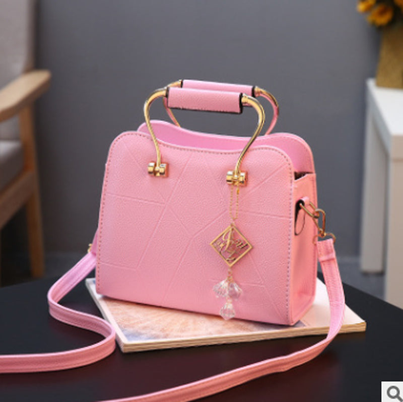 2021 New Fashion Korean Version of the Ladies Handbag Small Bag Female Shoulder Diagonal Package