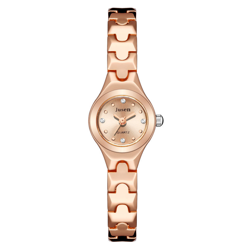 Small and Fine Bracelet Quartz Ladies Watch