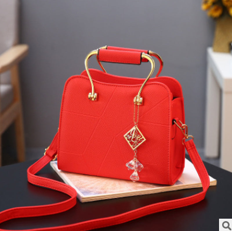 2021 New Fashion Korean Version of the Ladies Handbag Small Bag Female Shoulder Diagonal Package