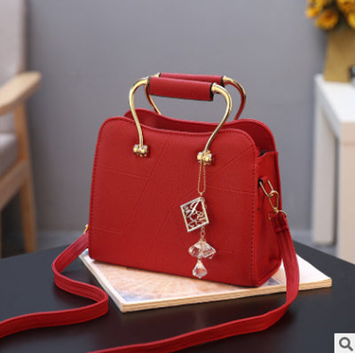 2021 New Fashion Korean Version of the Ladies Handbag Small Bag Female Shoulder Diagonal Package