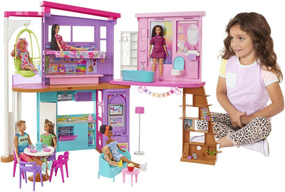 -  Casa Di Malibu (106 Cm) Playset Casa Delle Bambole Con 2 Piani, 6 Stanze, Ascensore Altalena E Più Di 30 Pezzi, Giocattolo per Bambini 3+ Anni, HCD50