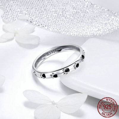 Ring with Engraved Puppy Footprints Puppy Kisses