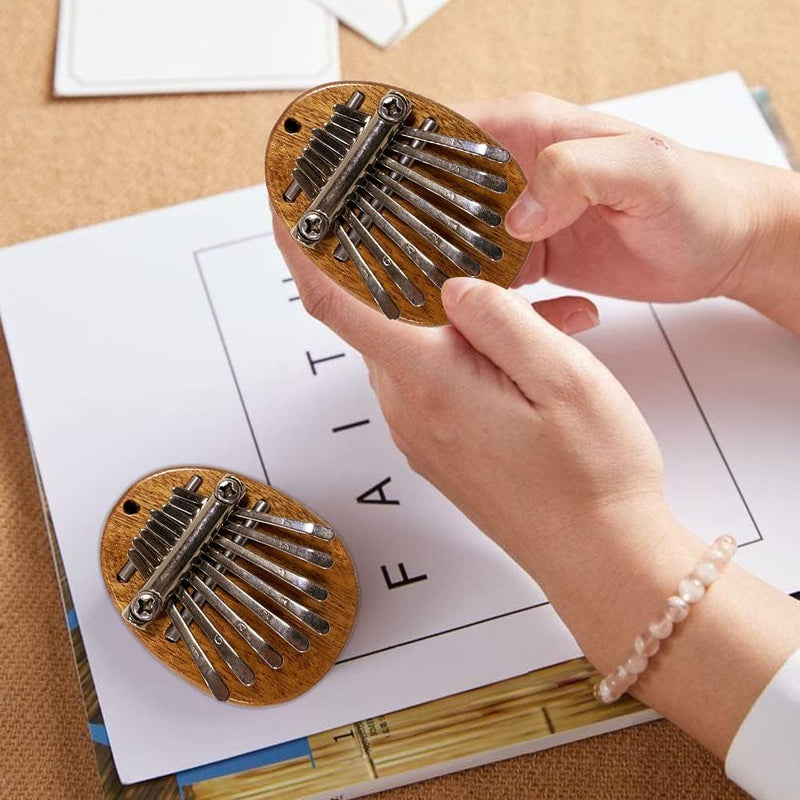 Mini Kalimba a 8 Tasti, Kalimba, Pianoforte Kalimba a 8 Tasti, Mini Pianoforte per Pollice, in Legno Massiccio, Strumenti Musicali Portatili, Con Cordino, per Bambini, Adulti E Principianti