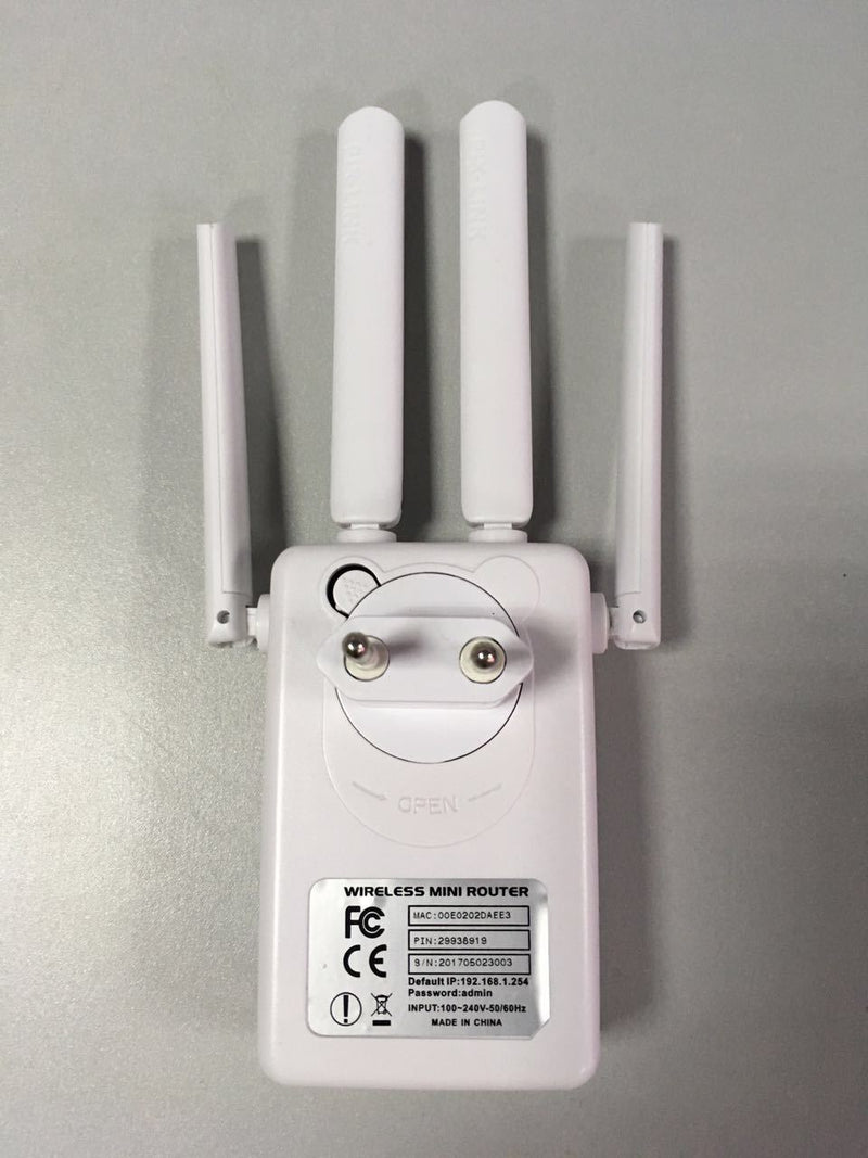 Four Antenna Wireless Router Repeater