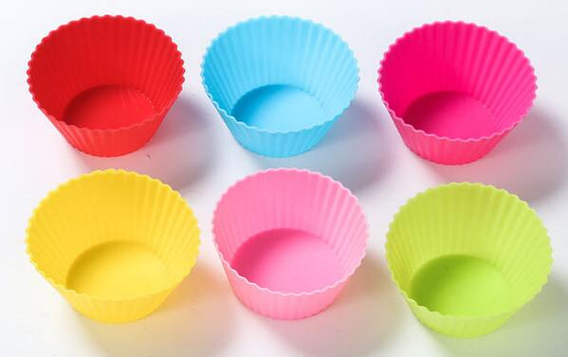 Nonstick Reusable Silicone Cupcake Liners Baking Cups 12 Pieces