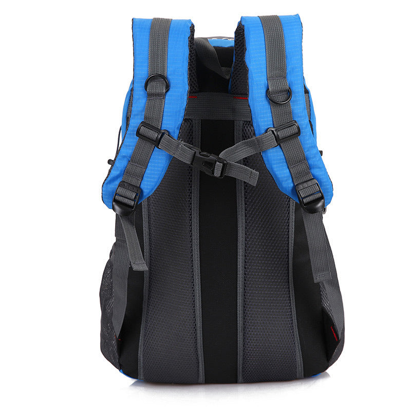 Outdoor Mountaineering Bag Men and Women Riding Backpack Korean Sports Bag Leisure Travel Backpack