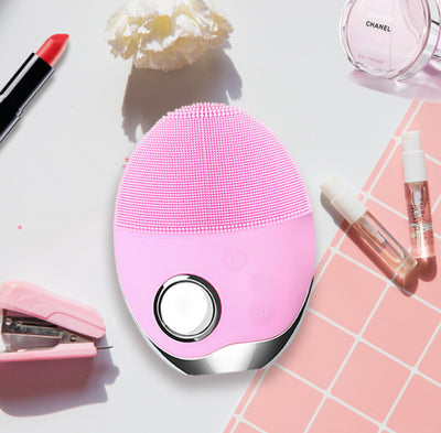 Wireless Charging Skin Cleansing Beauty Instrument Electric Cleaning Brush Ultrasonic Vibration Wash Brush