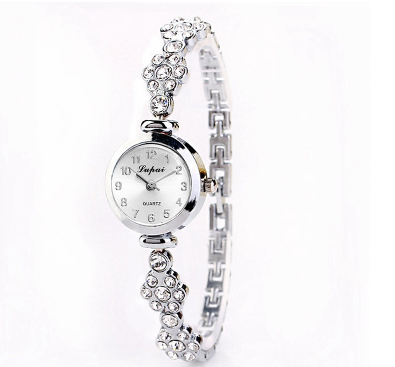 Brand Hot Selling Pearl Series Fashion Watch Wholesale Temperament Women Watch Fashion Quartz Watch Fashion Bracelet Watch Woman