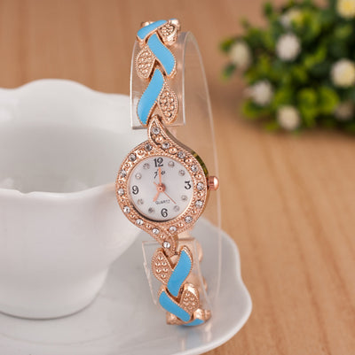 Explosion Models Ladies Bracelet Watch Simple Digital Colorful Steel Belt Alloy Quartz Watch