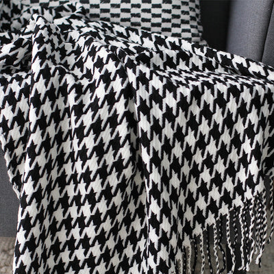 Houndstooth Tassel Woolen Blanket