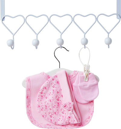 Kit Neonato Accessori per Femminuccia – Regali Neonati E Prima Infanzia – Box Neonato Con Sonaglio – Cornice Foto – Mussola Neonato – Calzini – Guantini E Cappellino