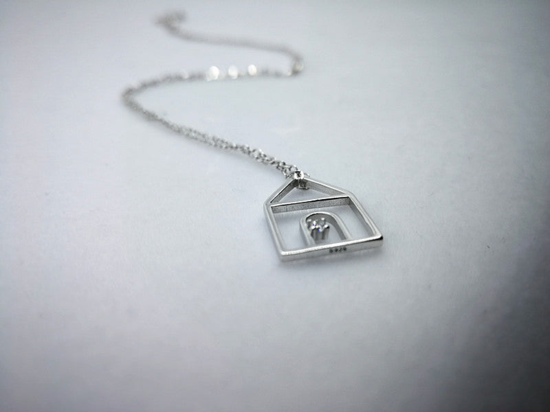 S925 Silver Temperament All-Match Small and Cute Small House Pendant Clavicle Necklace