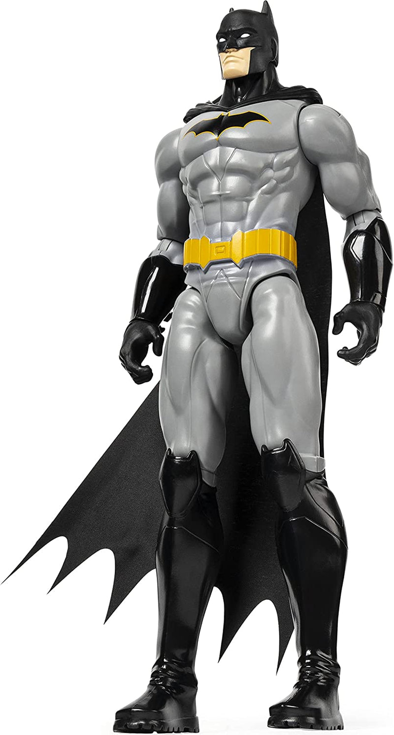 | Batman | Personaggio Batman in Scala 30 Cm Con Decorazioni Originali, Mantello E 11 Punti Di Articolazione - Giocattoli per Bambini E Bambine Dai 3 Anni