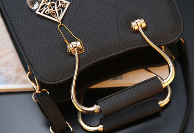 2021 New Fashion Korean Version of the Ladies Handbag Small Bag Female Shoulder Diagonal Package